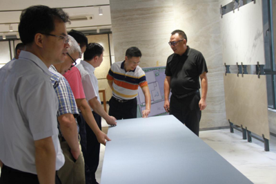 佛山市市長朱偉一行蒞臨三水金意陶調(diào)研座談